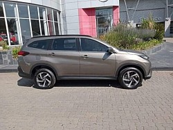 For sale...R135, 000 negotiable   Toyota Rush E 2022 model push start  24k plus mileage only Guaranteed  No issue no issue With 2 keyless Complete docs Complete manual booklet 7 seater..