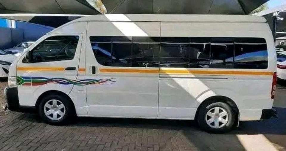 2021 TOYOTA QUANTUM 2.5 SESFIKILE   MODEL:2021   PRICE:R190,000.00  MILEAGE:56896KM   TRANSMISSION:MANUAL   FUEL TYPE:DISEAL    FREE ACCIDENT, ONE PREVIOUS OWNER, FULL SERVICE HISTORY