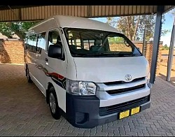 2021 TOYOTA QUANTUM 2.5 SESFIKILE   MODEL:2021   PRICE:R190,000.00  MILEAGE:56896KM   TRANSMISSION:MANUAL   FUEL TYPE:DISEAL    FREE ACCIDENT, ONE PREVIOUS OWNER, FULL SERVICE HISTORY  CALL/WHATSAPP
