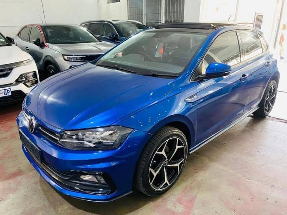 2021 VOLKSWAGEN POLO 1.0TSI COMFORTLINE R-LINE(62053KMS)  PRICE R185,000   EXCELLENT CONDITION, ACCIDENT FREE, ONE OWNER, FULL SERVICE HISTORY   RENT TO OWN/BUY OPTIONS AVAILABLE   WE ACCEPT ALL APPLICANTS BASED ON THE AFFORDABILITY AND   WE DELIVER NATIONWIDE.